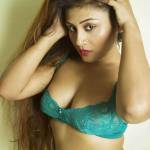 Hina Khan Profile Picture